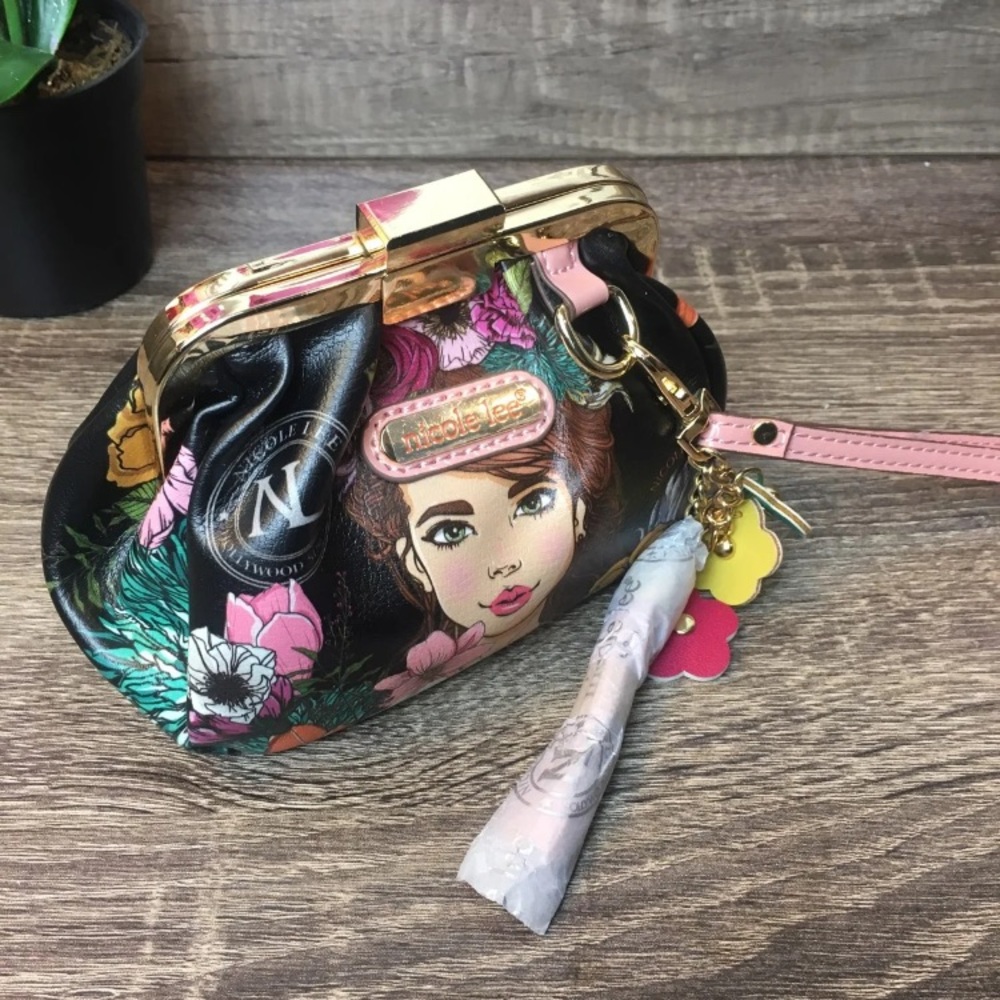 Purses Nicole lee